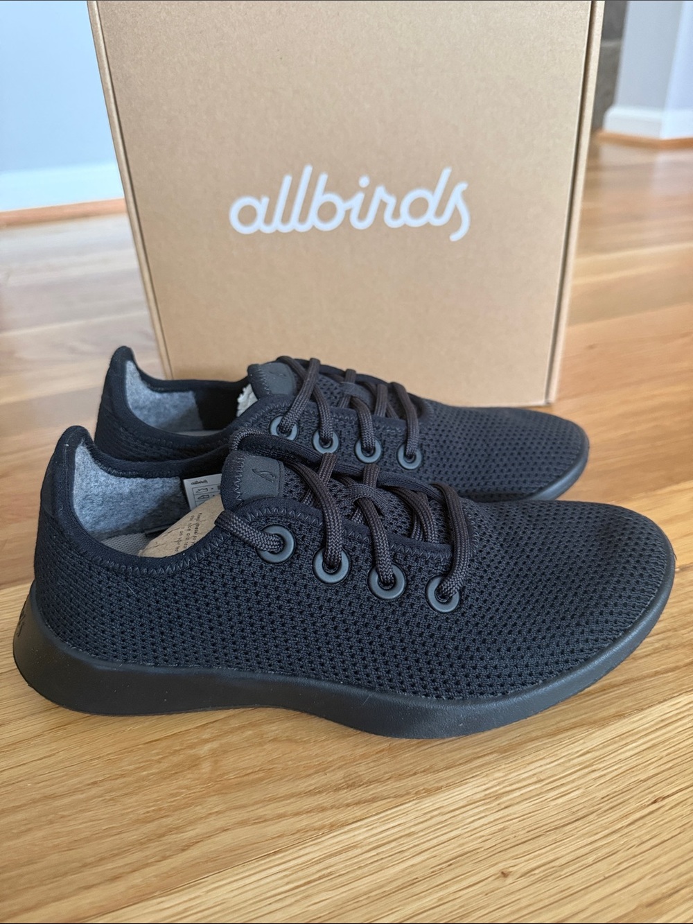 Allbirds Tree Runner Black Sneakers Size 7